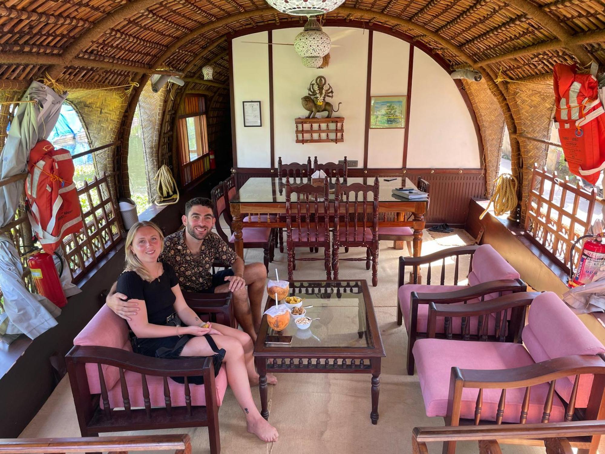 Thara'S Houseboat Hotel Alappuzha Buitenkant foto